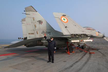 PM Modi lists out naval might in steampast spectacle | PM Modi lists out naval might in steampast spectacle PM Modi lists out naval might in steampast spectacle | PM Modi lists out naval might in steampast spectacle