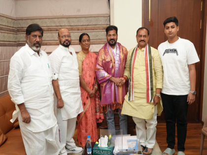 Telangana minister Surekha meets CM Revanth Reddy amid rift | Telangana minister Surekha meets CM Revanth Reddy amid rift Telangana minister Surekha meets CM Revanth Reddy amid rift | Telangana minister Surekha meets CM Revanth Reddy amid rift