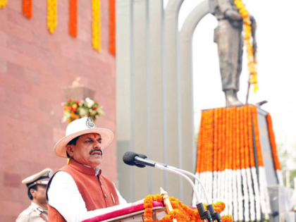 MP to build 25,000 homes for police personnel; recruit 7,500 cops annually | MP to build 25,000 homes for police personnel; recruit 7,500 cops annually MP to build 25,000 homes for police personnel; recruit 7,500 cops annually | MP to build 25,000 homes for police personnel; recruit 7,500 cops annually