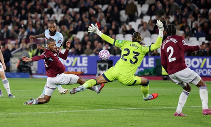 Brentford beat West Ham to earn first away win of the season | Brentford beat West Ham to earn first away win of the season Brentford beat West Ham to earn first away win of the season | Brentford beat West Ham to earn first away win of the season