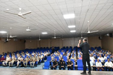 Delhi Police Bomb Squads get major tech upgrade and 12-Day NSG-led IED training | Delhi Police Bomb Squads get major tech upgrade and 12-Day NSG-led IED training Delhi Police Bomb Squads get major tech upgrade and 12-Day NSG-led IED training | Delhi Police Bomb Squads get major tech upgrade and 12-Day NSG-led IED training