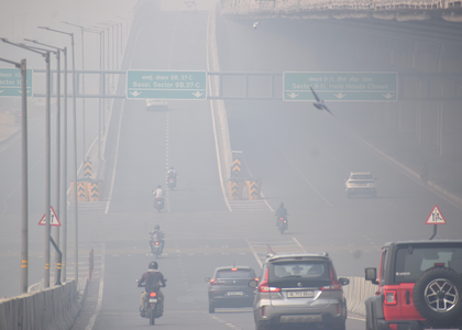 Delhi’s air pollution levels on Diwali surge to dangerous highs: Report | Delhi’s air pollution levels on Diwali surge to dangerous highs: Report Delhi’s air pollution levels on Diwali surge to dangerous highs: Report | Delhi’s air pollution levels on Diwali surge to dangerous highs: Report