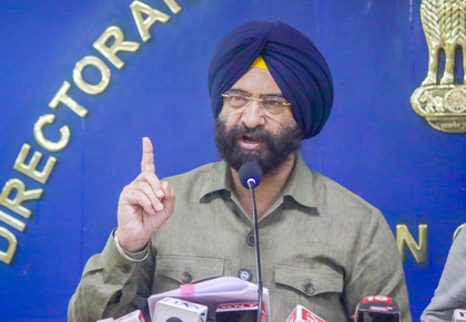 Delhi pollution: AAP vilifying Diwali to appease vote bank, says minister Sirsa | Delhi pollution: AAP vilifying Diwali to appease vote bank, says minister Sirsa Delhi pollution: AAP vilifying Diwali to appease vote bank, says minister Sirsa | Delhi pollution: AAP vilifying Diwali to appease vote bank, says minister Sirsa