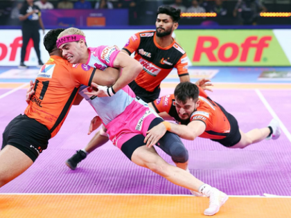 PKL 12: Ajit Chouhan stars as U Mumba edge Jaipur Pink Panthers 37–36, move up to 4th place | PKL 12: Ajit Chouhan stars as U Mumba edge Jaipur Pink Panthers 37–36, move up to 4th place