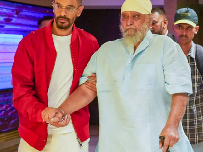 Angad Bedi pays heartfelt tribute to father Bishan Singh Bedi on his death anniversary | Angad Bedi pays heartfelt tribute to father Bishan Singh Bedi on his death anniversary Angad Bedi pays heartfelt tribute to father Bishan Singh Bedi on his death anniversary | Angad Bedi pays heartfelt tribute to father Bishan Singh Bedi on his death anniversary