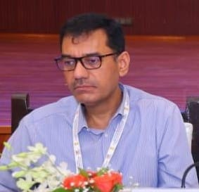 Telangana IAS officer takes voluntary retirement after tiff with Excise Minister | Telangana IAS officer takes voluntary retirement after tiff with Excise Minister Telangana IAS officer takes voluntary retirement after tiff with Excise Minister | Telangana IAS officer takes voluntary retirement after tiff with Excise Minister