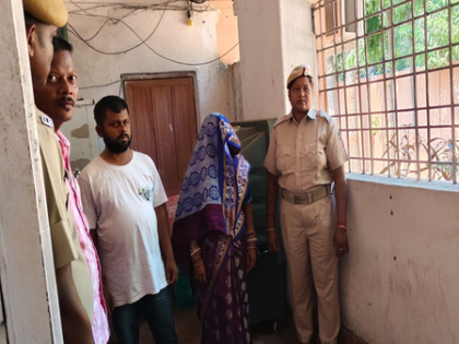 Odisha: Police bust Rs 2 crore job scam; two held for duping 2,000 people | Odisha: Police bust Rs 2 crore job scam; two held for duping 2,000 people Odisha: Police bust Rs 2 crore job scam; two held for duping 2,000 people | Odisha: Police bust Rs 2 crore job scam; two held for duping 2,000 people