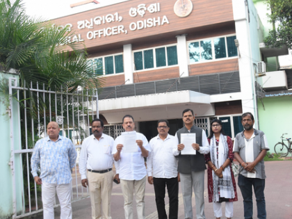 Odisha: Congress files complaint over defamatory videos targeting OPCC chief, his son | Odisha: Congress files complaint over defamatory videos targeting OPCC chief, his son Odisha: Congress files complaint over defamatory videos targeting OPCC chief, his son | Odisha: Congress files complaint over defamatory videos targeting OPCC chief, his son