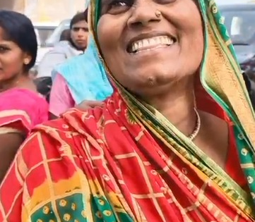 'Modi bhaiya in Chhath geet': Bihar woman's rendition of song is viral | 'Modi bhaiya in Chhath geet': Bihar woman's rendition of song is viral 'Modi bhaiya in Chhath geet': Bihar woman's rendition of song is viral | 'Modi bhaiya in Chhath geet': Bihar woman's rendition of song is viral