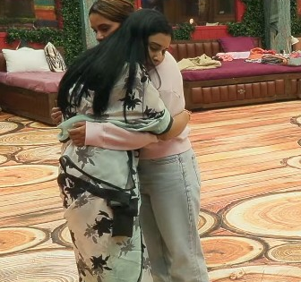 BB19: Tanya Mittal left emotionally disturbed after BFF Amaal Mallik calls out her 'fake' behaviour, breaks ties | BB19: Tanya Mittal left emotionally disturbed after BFF Amaal Mallik calls out her 'fake' behaviour, breaks ties BB19: Tanya Mittal left emotionally disturbed after BFF Amaal Mallik calls out her 'fake' behaviour, breaks ties | BB19: Tanya Mittal left emotionally disturbed after BFF Amaal Mallik calls out her 'fake' behaviour, breaks ties