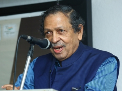 Karnataka: Congress slams ex-Lokayukta Santosh Hegde for remark on banning party | Karnataka: Congress slams ex-Lokayukta Santosh Hegde for remark on banning party Karnataka: Congress slams ex-Lokayukta Santosh Hegde for remark on banning party | Karnataka: Congress slams ex-Lokayukta Santosh Hegde for remark on banning party