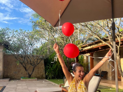 Malaika Arora says 'My heart is full' after receiving all the love on her 50th birthday | Malaika Arora says 'My heart is full' after receiving all the love on her 50th birthday Malaika Arora says 'My heart is full' after receiving all the love on her 50th birthday | Malaika Arora says 'My heart is full' after receiving all the love on her 50th birthday