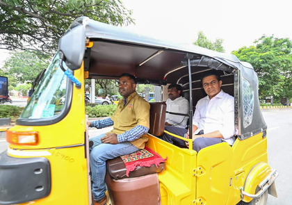 Rahul Gandhi betrayed Telangana’s autorickshaw drivers: KTR | Rahul Gandhi betrayed Telangana’s autorickshaw drivers: KTR