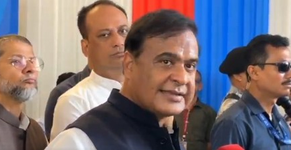Priyank Kharge is first class idiot, says Assam CM Himanta Sarma | Priyank Kharge is first class idiot, says Assam CM Himanta Sarma Priyank Kharge is first class idiot, says Assam CM Himanta Sarma | Priyank Kharge is first class idiot, says Assam CM Himanta Sarma