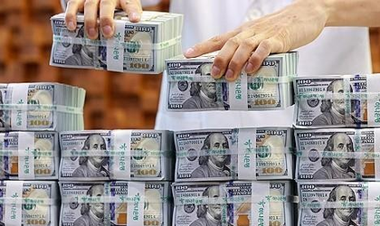 Foreign currency deposits in S. Korea fall in Sept. on overseas investment: BOK | Foreign currency deposits in S. Korea fall in Sept. on overseas investment: BOK Foreign currency deposits in S. Korea fall in Sept. on overseas investment: BOK | Foreign currency deposits in S. Korea fall in Sept. on overseas investment: BOK