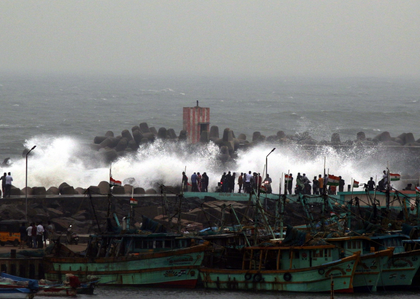 Cyclone Montha stirs storms across MP, Chhattisgarh | Cyclone Montha stirs storms across MP, Chhattisgarh Cyclone Montha stirs storms across MP, Chhattisgarh | Cyclone Montha stirs storms across MP, Chhattisgarh