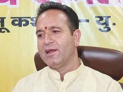 J&K: BJP to approach ECI over MCC ‘violation’ by Omar Abdullah | J&K: BJP to approach ECI over MCC ‘violation’ by Omar Abdullah J&K: BJP to approach ECI over MCC ‘violation’ by Omar Abdullah | J&K: BJP to approach ECI over MCC ‘violation’ by Omar Abdullah