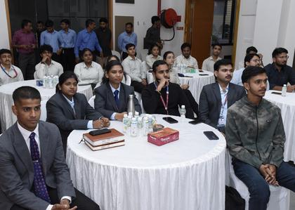 Gujarat: Second session of 'Atal Smaran Lecture Series' held in Gandhinagar | Gujarat: Second session of 'Atal Smaran Lecture Series' held in Gandhinagar