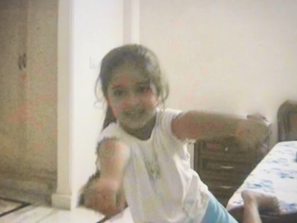 Mom Bhavana Pandey treats with a childhood video of Ananya ahead of her birthday | Mom Bhavana Pandey treats with a childhood video of Ananya ahead of her birthday Mom Bhavana Pandey treats with a childhood video of Ananya ahead of her birthday | Mom Bhavana Pandey treats with a childhood video of Ananya ahead of her birthday