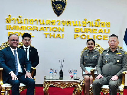 Working closely with Thailand to repatriate Indians fleeing from Myanmar scam-centres: MEA | Working closely with Thailand to repatriate Indians fleeing from Myanmar scam-centres: MEA Working closely with Thailand to repatriate Indians fleeing from Myanmar scam-centres: MEA | Working closely with Thailand to repatriate Indians fleeing from Myanmar scam-centres: MEA