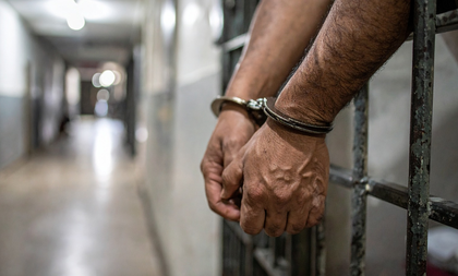 MP: DSP booked for stealing money and mobile phone | MP: DSP booked for stealing money and mobile phone MP: DSP booked for stealing money and mobile phone | MP: DSP booked for stealing money and mobile phone