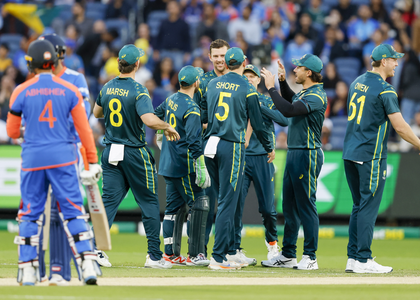 2nd T20I: Hazlewood and Marsh help Australia beat India by four wickets, take 1-0 lead | 2nd T20I: Hazlewood and Marsh help Australia beat India by four wickets, take 1-0 lead 2nd T20I: Hazlewood and Marsh help Australia beat India by four wickets, take 1-0 lead | 2nd T20I: Hazlewood and Marsh help Australia beat India by four wickets, take 1-0 lead