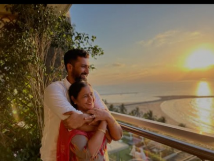 Vicky Kaushal wishes his mother on her birthday, shares a beautiful picture | Vicky Kaushal wishes his mother on her birthday, shares a beautiful picture