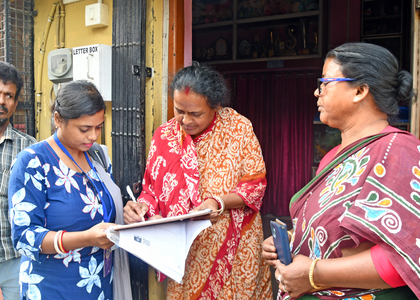 18 lakh enumeration forms distributed on day one of SIR in Bengal | 18 lakh enumeration forms distributed on day one of SIR in Bengal