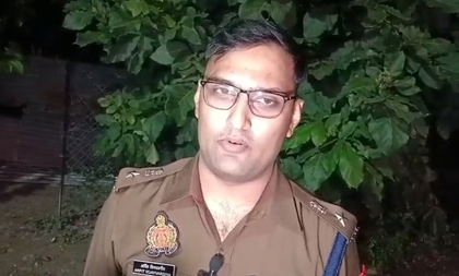 Six killed in car-truck collision in UP's Barabanki | Six killed in car-truck collision in UP's Barabanki