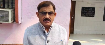 Death toll rises to eight in Barabanki truck-car collision | Death toll rises to eight in Barabanki truck-car collision