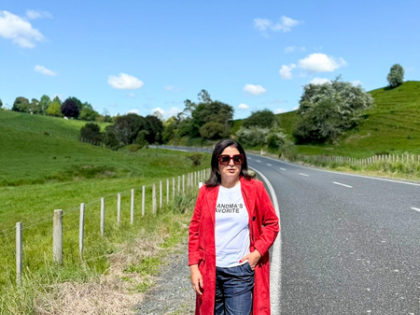 Farah Khan relives movie magic at Hobbiton during her New Zealand vacation | Farah Khan relives movie magic at Hobbiton during her New Zealand vacation