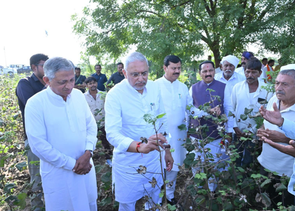 Gujarat BJP chief Vishwakarma pledges support to farmers in Surendranagar | Gujarat BJP chief Vishwakarma pledges support to farmers in Surendranagar Gujarat BJP chief Vishwakarma pledges support to farmers in Surendranagar | Gujarat BJP chief Vishwakarma pledges support to farmers in Surendranagar