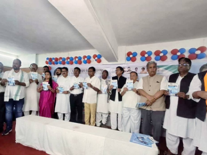 Odisha Congress releases manifesto for Nuapada Bypoll; promises to tackle migrant labour issue | Odisha Congress releases manifesto for Nuapada Bypoll; promises to tackle migrant labour issue Odisha Congress releases manifesto for Nuapada Bypoll; promises to tackle migrant labour issue | Odisha Congress releases manifesto for Nuapada Bypoll; promises to tackle migrant labour issue