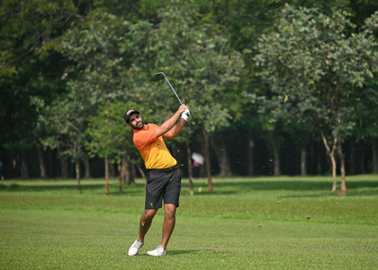 IGPL: Pukhraj on fire as he takes seven-shot lead in Jamshedpur | IGPL: Pukhraj on fire as he takes seven-shot lead in Jamshedpur IGPL: Pukhraj on fire as he takes seven-shot lead in Jamshedpur | IGPL: Pukhraj on fire as he takes seven-shot lead in Jamshedpur