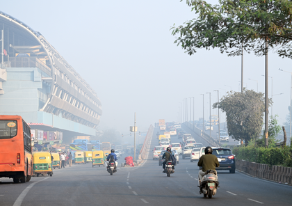 Delhi's air quality dips to ‘very poor’ category as AQI crosses 300 | Delhi's air quality dips to ‘very poor’ category as AQI crosses 300 Delhi's air quality dips to ‘very poor’ category as AQI crosses 300 | Delhi's air quality dips to ‘very poor’ category as AQI crosses 300