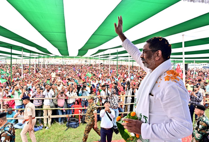 Hemant Soren accuses BJP of using muscle power in Ghatsila bypoll, seeks support for Somesh Soren | Hemant Soren accuses BJP of using muscle power in Ghatsila bypoll, seeks support for Somesh Soren Hemant Soren accuses BJP of using muscle power in Ghatsila bypoll, seeks support for Somesh Soren | Hemant Soren accuses BJP of using muscle power in Ghatsila bypoll, seeks support for Somesh Soren