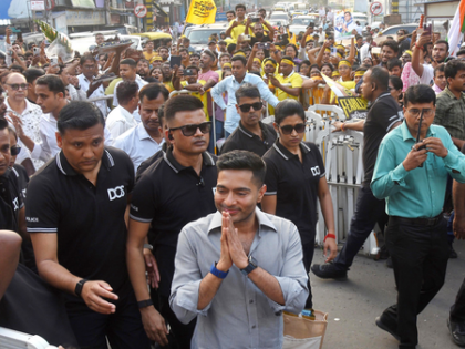 Abhishek Banerjee’s North Bengal trip to rejuvenate Trinamool facing BJP’s rising strength in region | Abhishek Banerjee’s North Bengal trip to rejuvenate Trinamool facing BJP’s rising strength in region Abhishek Banerjee’s North Bengal trip to rejuvenate Trinamool facing BJP’s rising strength in region | Abhishek Banerjee’s North Bengal trip to rejuvenate Trinamool facing BJP’s rising strength in region