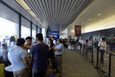 Over 700 flights cancelled in US as government shutdown drags on | Over 700 flights cancelled in US as government shutdown drags on Over 700 flights cancelled in US as government shutdown drags on | Over 700 flights cancelled in US as government shutdown drags on