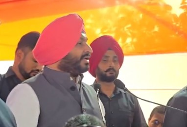 Now, Firozpur will get all necessary attention, resources: MoS Ravneet Bittu on Vande Bharat train's launch | Now, Firozpur will get all necessary attention, resources: MoS Ravneet Bittu on Vande Bharat train's launch Now, Firozpur will get all necessary attention, resources: MoS Ravneet Bittu on Vande Bharat train's launch | Now, Firozpur will get all necessary attention, resources: MoS Ravneet Bittu on Vande Bharat train's launch