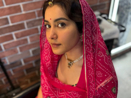 Raashii Khanna drops BTS from 120 Bahadur paying tribute to 'the women who love in silence' | Raashii Khanna drops BTS from 120 Bahadur paying tribute to 'the women who love in silence' Raashii Khanna drops BTS from 120 Bahadur paying tribute to 'the women who love in silence' | Raashii Khanna drops BTS from 120 Bahadur paying tribute to 'the women who love in silence'