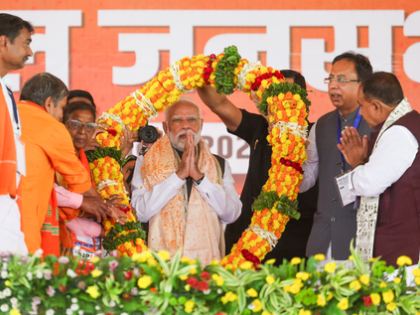 Bihar polls a battle between development and jungle raj: PM Modi | Bihar polls a battle between development and jungle raj: PM Modi