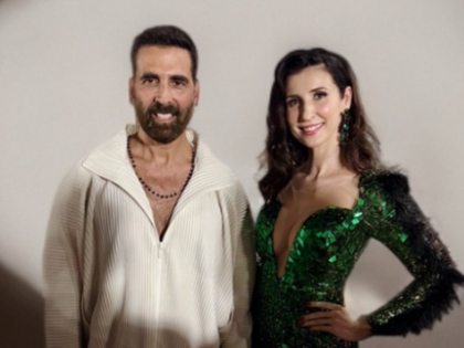 Claudia Ciesla opens up on sharing the Filmfare stage with her first co-star Akshay Kumar | Claudia Ciesla opens up on sharing the Filmfare stage with her first co-star Akshay Kumar Claudia Ciesla opens up on sharing the Filmfare stage with her first co-star Akshay Kumar | Claudia Ciesla opens up on sharing the Filmfare stage with her first co-star Akshay Kumar