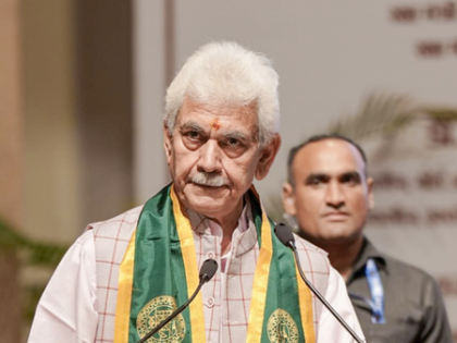 LG Sinha orders probe into Nowgam blast; CM Omar, others express grief | LG Sinha orders probe into Nowgam blast; CM Omar, others express grief LG Sinha orders probe into Nowgam blast; CM Omar, others express grief | LG Sinha orders probe into Nowgam blast; CM Omar, others express grief