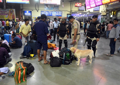 High alert in Hyderabad following Red Fort blast | High alert in Hyderabad following Red Fort blast