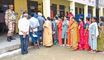 Polling begins for second phase of Bihar Assembly Elections in 122 constituencies | Polling begins for second phase of Bihar Assembly Elections in 122 constituencies