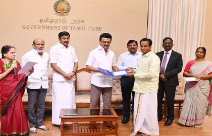 CM Stalin grants Rs 85 lakh aid to 525 struggling artistes in Tamil Nadu | CM Stalin grants Rs 85 lakh aid to 525 struggling artistes in Tamil Nadu