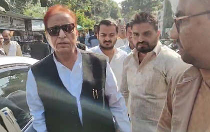 Azam Khan acquitted in Rampur inflammatory speech case; court orders action against investigating officer | Azam Khan acquitted in Rampur inflammatory speech case; court orders action against investigating officer