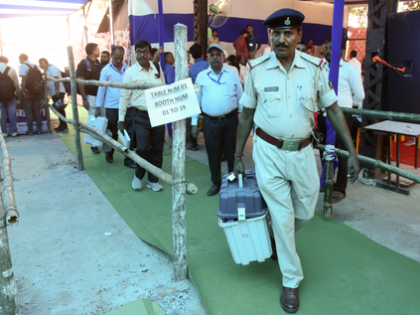 Bihar logs record 67.14 pc polling till 5 pm; Kishanganj registers over 76 pc voter turnout | Bihar logs record 67.14 pc polling till 5 pm; Kishanganj registers over 76 pc voter turnout