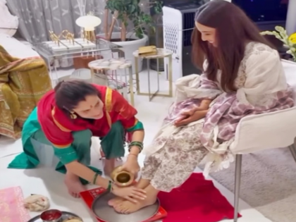Ankita Lokhande washes her BFF Srishty Rode's feet, latter blesses her | Ankita Lokhande washes her BFF Srishty Rode's feet, latter blesses her