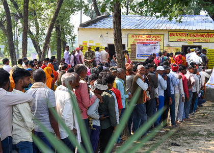 Bihar polls: Over 47 pc polling in 2nd phase so far, 5 pc more than 1st | Bihar polls: Over 47 pc polling in 2nd phase so far, 5 pc more than 1st